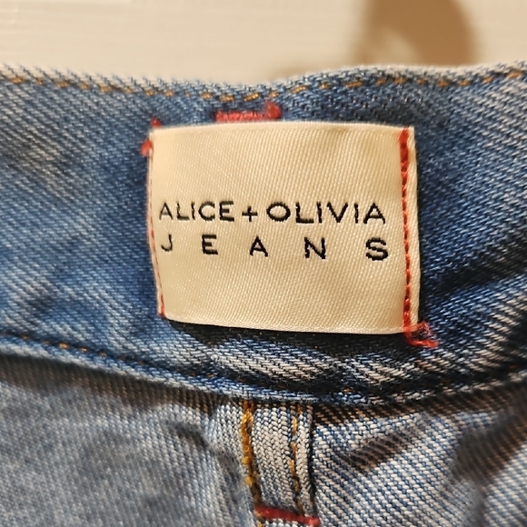 New Alice + Olivia Cay Cargo Jean Color Sea      Size 28 - Picture 7 of 8